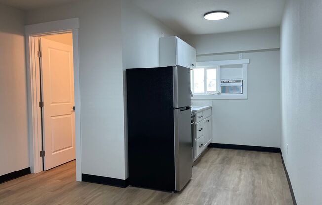 2128 W Broadway- The Gem Apartments