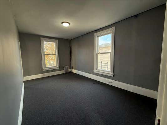 2 beds, 1 bath, 660 sqft, $2,800, Unit 2