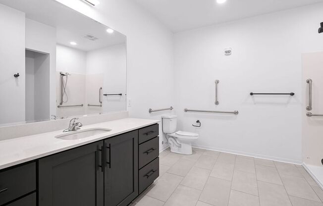 1 bed, 1 bath, 701 sqft, $1,195, Unit 3220