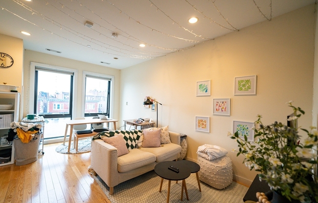 1 bed, 1 bath, 523 sqft, $3,450, Unit 401