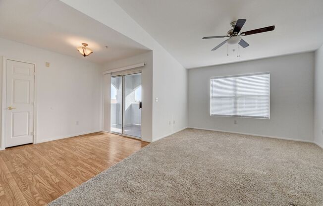 2 beds, 2 baths, $1,299, Unit # 3092