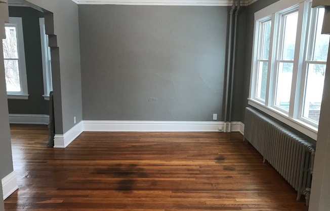 Recently remodeled 4 bedroom house in St Paul!!