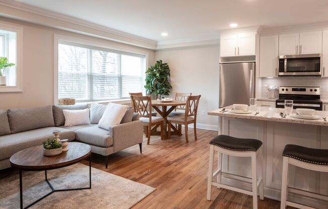 1 bed, 1 bath, 635 sqft, $2,395, Unit 305