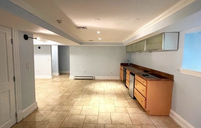 36 SUNHILL LN