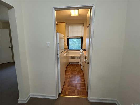 1 bed, 1 bath, $2,000, Unit B