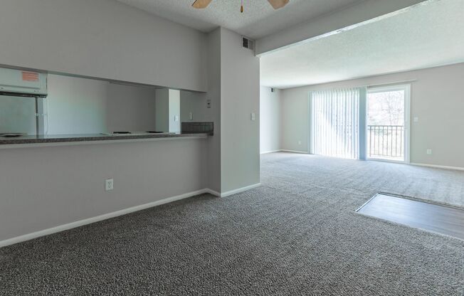 2 beds, 1 bath, 945 sqft, $1,325, Unit 8723-302