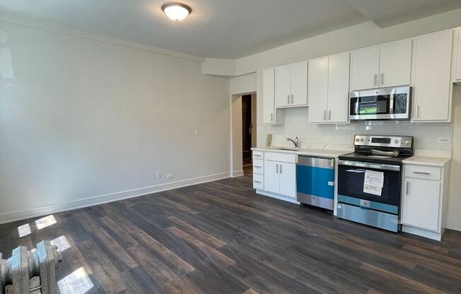 1 bed, 1 bath, $1,550