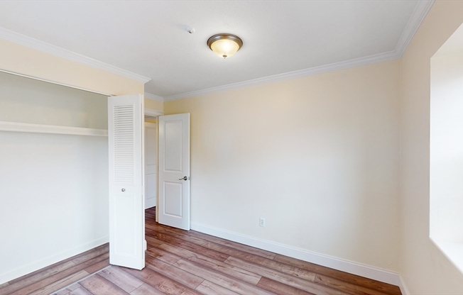 2 beds, 1 bath, 675 sqft, $2,295, Unit 5