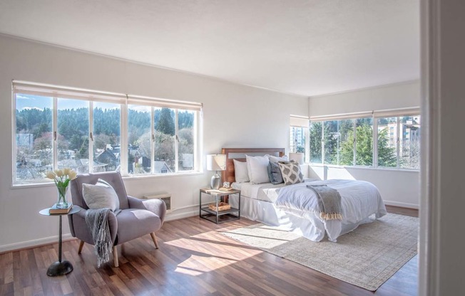 Bedroom at Portland Towers