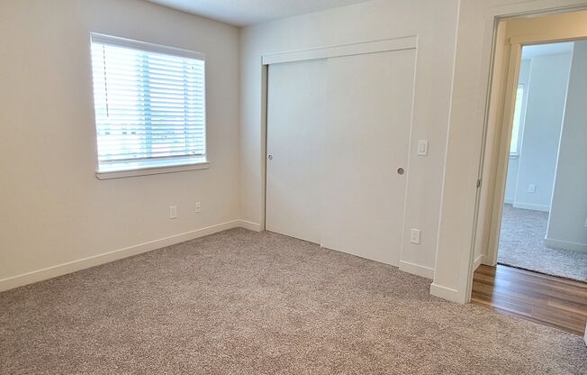 3 beds, 2 baths, 1,044 sqft, $1,995, Unit 224
