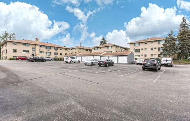 2 beds, 1 bath, 750 sqft, $1,235, Unit 2248-104