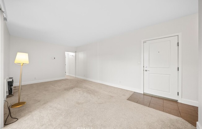 2 beds, 1 bath, 618 sqft, $2,850, Unit 524