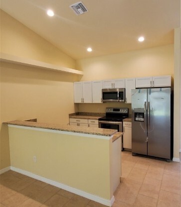 811 SE 24 AVE