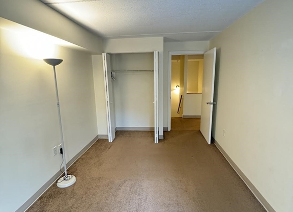 2 beds, 1 bath, 818 sqft, $3,600, Unit 55k