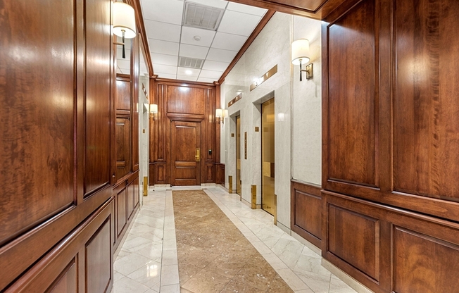 2 beds, 2 baths, 1,285 sqft, $4,900, Unit 17M