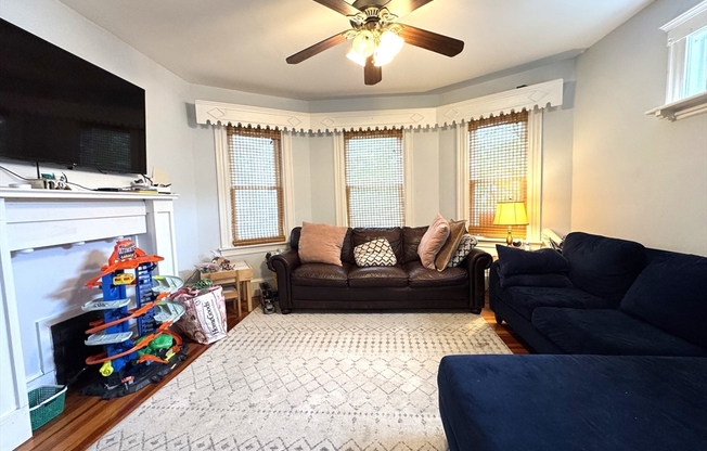 242 BELGRADE AVE