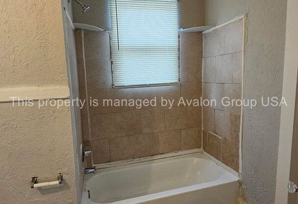 3 beds, 1 bath, $1,350