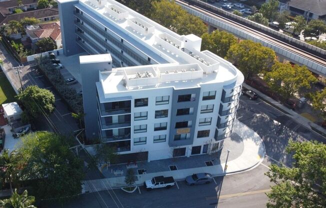 1 bed, 1 bath, 682 sqft, $2,398, Unit 401