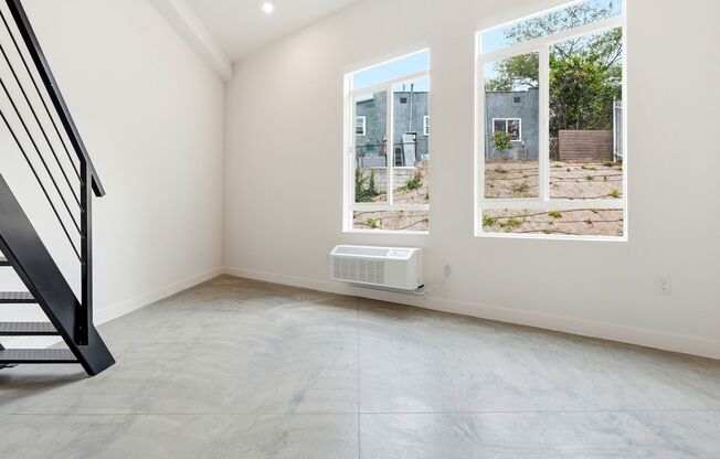 Studio, 1 bath, 473 sqft, $2,045, Unit 203-D