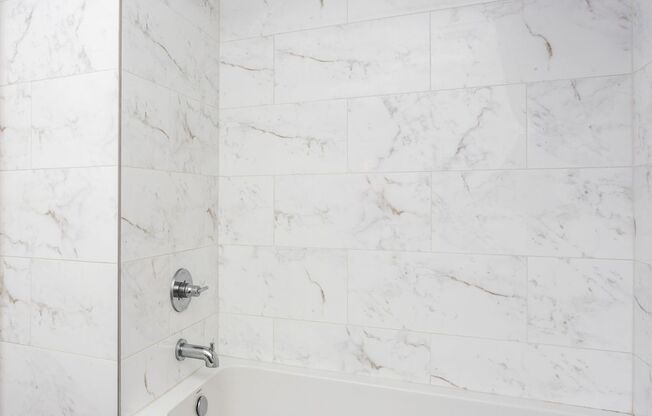 Studio, 1 bath, 561 sqft, $2,850, Unit 211