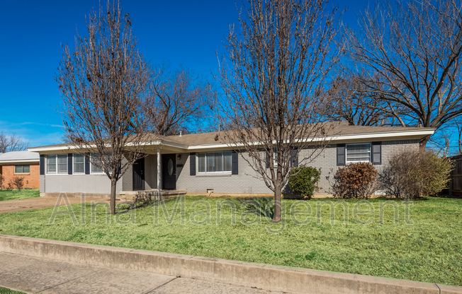 345 JAMES LN