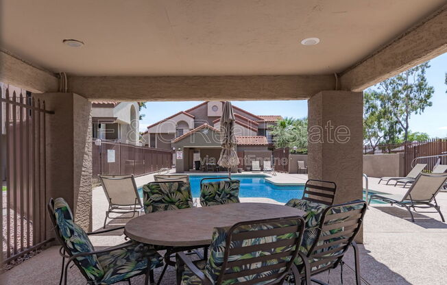 2 beds, 2 baths, 934 sqft, $1,649, Unit 117