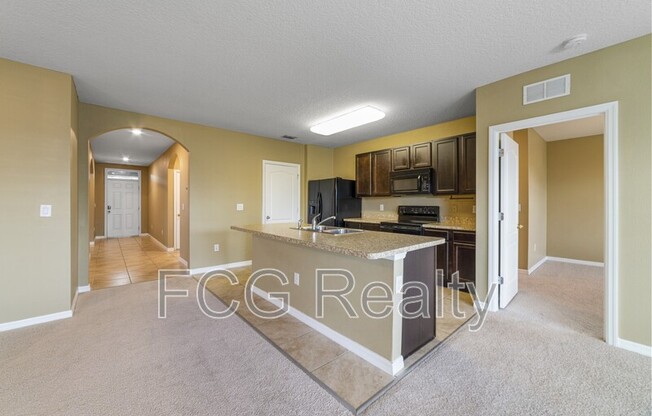 519 SQUIRES GRV DR