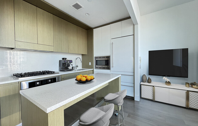 Studio, 1 bath, 530 sqft, $3,650, Unit 38D
