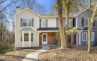 4433 COOPERS CRK DR SE