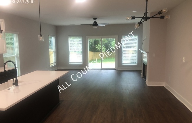 3217 CREDENZA RD