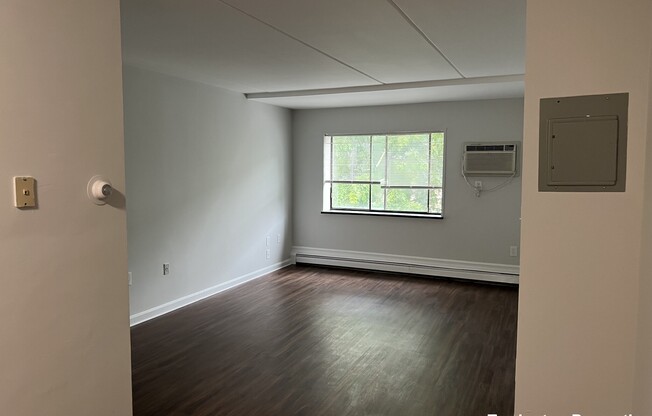 253 Hyde Park Ave.
