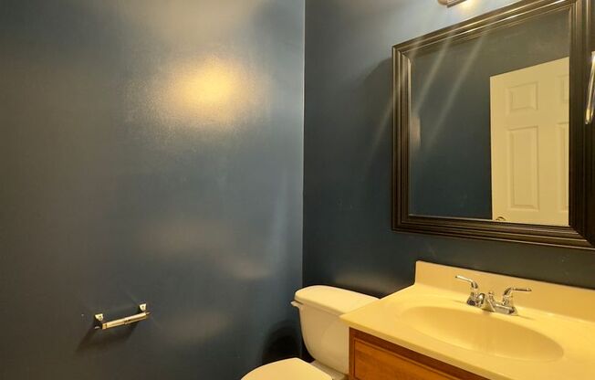 Stunning End-of-Group 3bed/3.5ba Patterson Park Home - 3000+ Square Feet with a large yard!