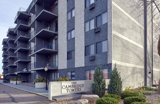 Community Exterior at Cambridge Towers Apartments, Hopkins, MN
