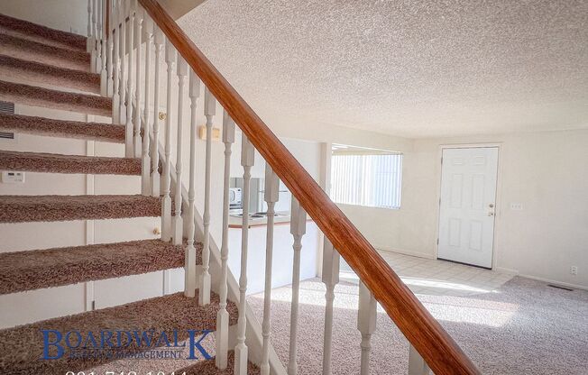 2 beds, 1 bath, $1,195, Unit # 46B