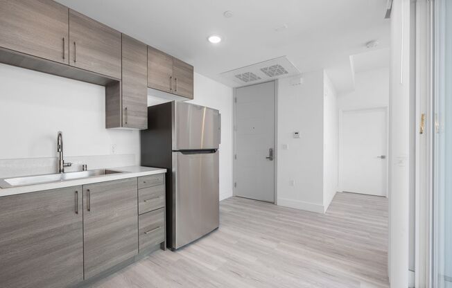 Studio, 1 bath, 470 sqft, $2,095, Unit 201