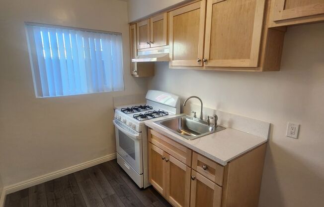 1 bed, 1 bath, $1,550, Unit 04