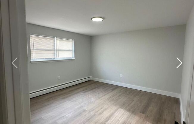 1 bed, 1 bath, $1,600, Unit 415