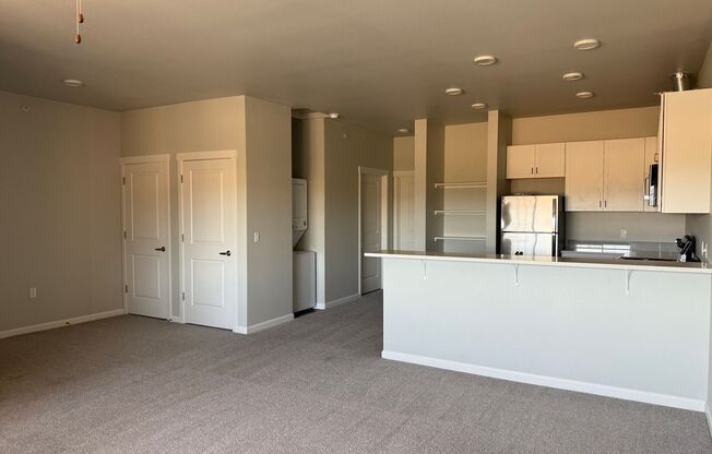 1 bed, 1 bath, 778 sqft, $1,325, Unit 211-H345