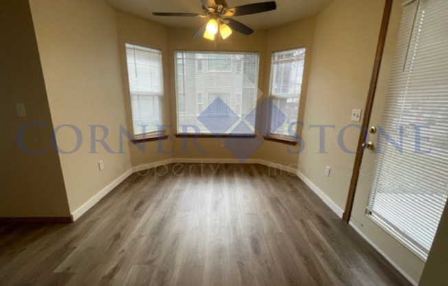 2 beds, 2 baths, 945 sqft, $1,500, Unit Sagecrest #5111