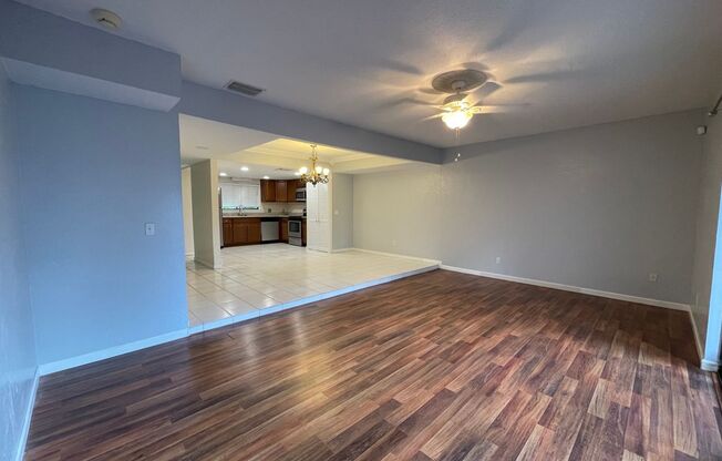 710 RAYMOND CIR