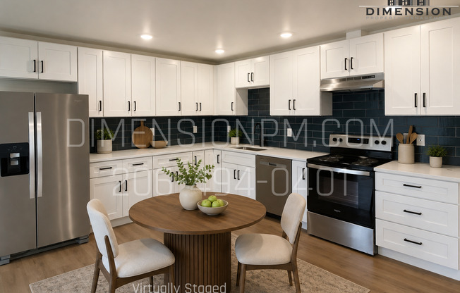 Newer 4 Bedroom Duplex