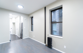 338 E 5 ST