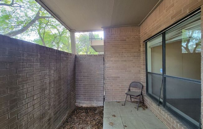 2 beds, 2 baths, $1,450, Unit # 47