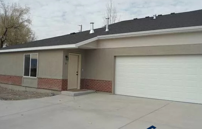 3 beds, 2 baths, 1,100 sqft, $1,625