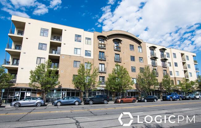Stunning Condo Unit In Excellent SLC Location!