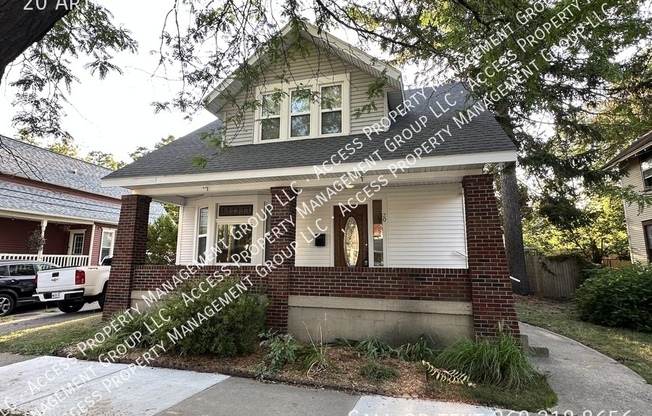 20 ARTHUR AVE NE
