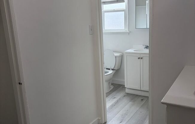 1 bed, 1 bath, 650 sqft, $1,795, Unit 5920-6