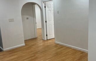 2 beds, , $2,800