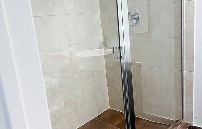 Studio, 1 bath, 962 sqft, $3,150, Unit Unit 705