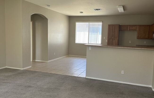 4 bedroom in The Villages at QC!